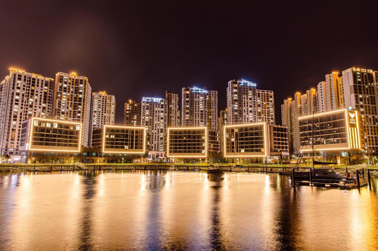 Ocean Marina Suite View Yeosu Bagian luar foto
